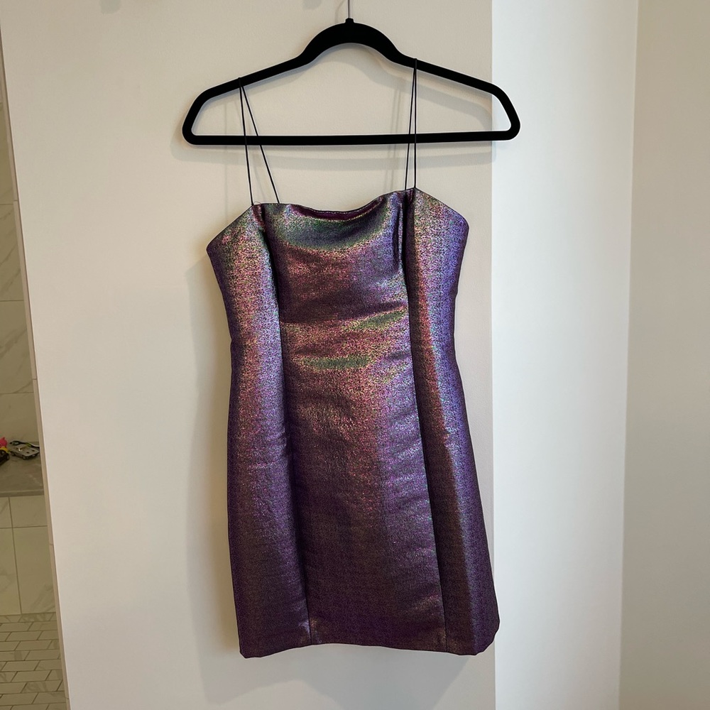 Mini dress - Picture 1 of 3